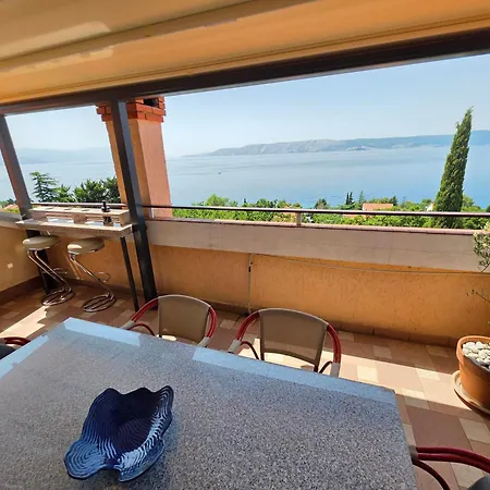Apartments Villa Vera, 200 M From The Beach *