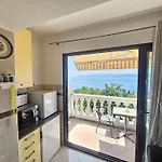 Appartamento Vera With Pool, 200 M From The