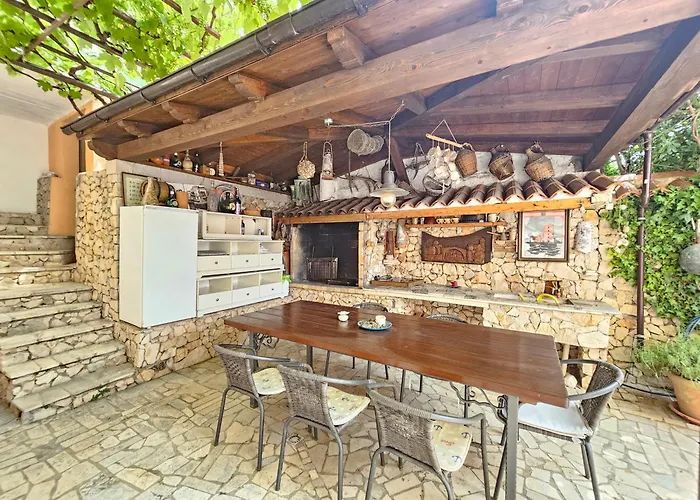 Vera With Pool, 200 M From The Lejlighed *